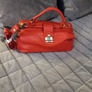 Amerileather Red purse with attachable shoulder strap
